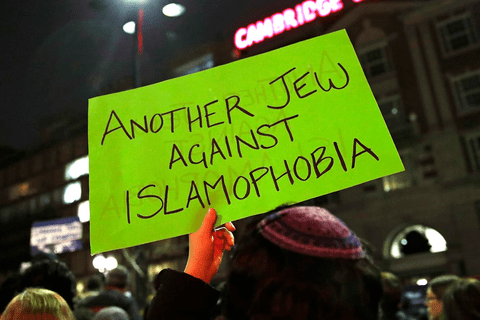 A sign that says "Another Jew Against Islamaphobia"