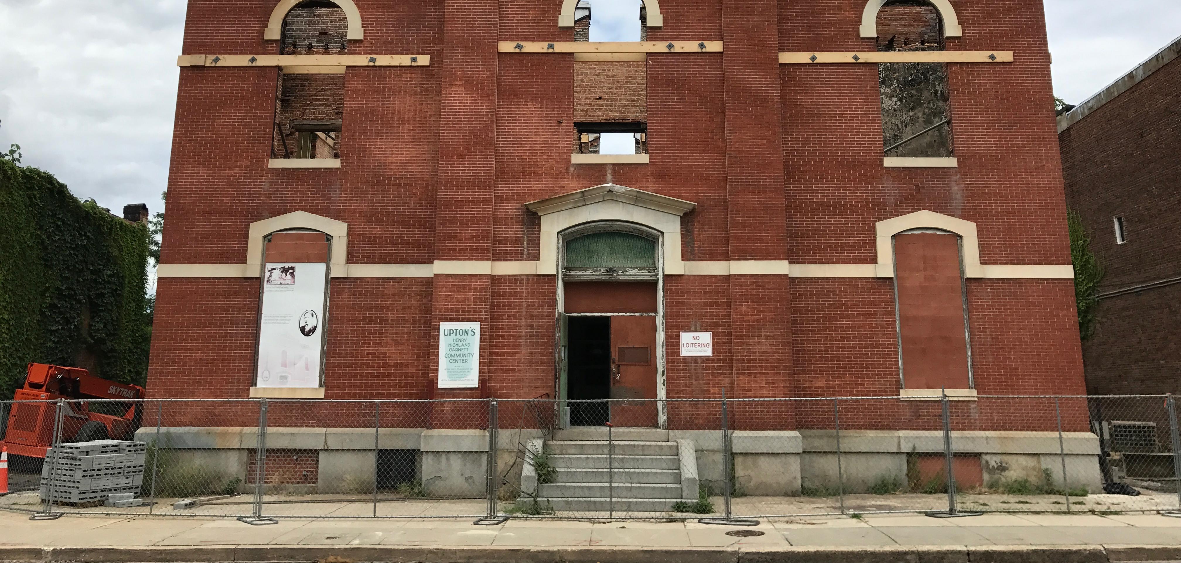 Public School 103, Division Street, Baltimore, MD (Photo by Eli Pousson, July 2017)